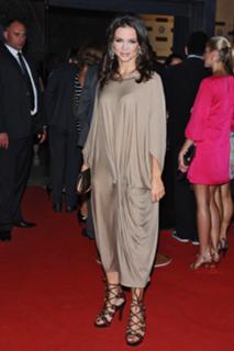 Kinga Rusin feet photo thumbnail