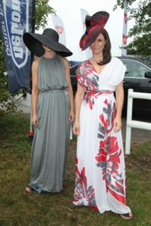 Kinga Rusin feet photo thumbnail