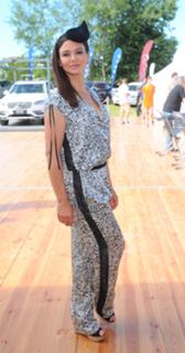 Kinga Rusin feet photo thumbnail