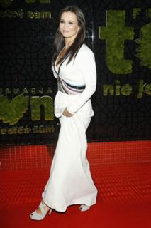 Kinga Rusin feet photo thumbnail