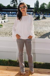 Kinga Rusin feet photo thumbnail