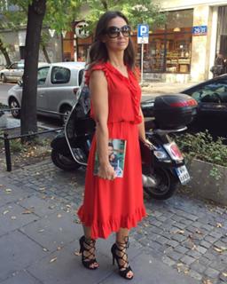 Kinga Rusin feet photo thumbnail