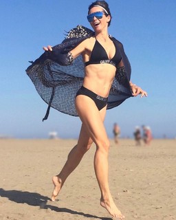 Kinga Rusin feet photo thumbnail