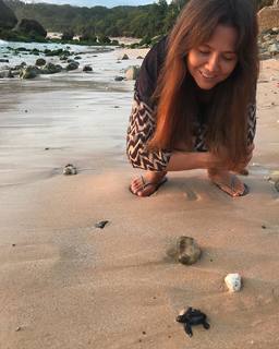 Kinga Rusin feet photo thumbnail