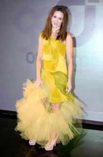 Kinga Rusin feet photo thumbnail