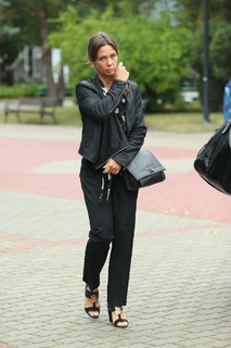 Kinga Rusin feet photo thumbnail