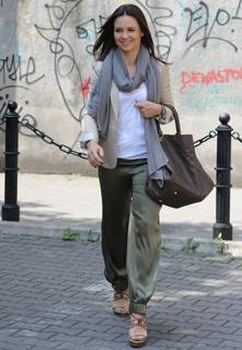 Kinga Rusin feet photo thumbnail