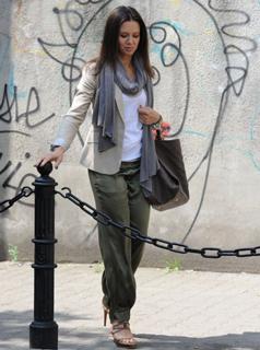 Kinga Rusin feet photo thumbnail