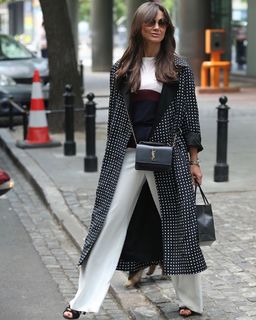 Kinga Rusin feet photo thumbnail