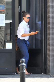 Kinga Rusin feet photo thumbnail