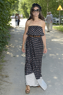 Kinga Rusin feet photo thumbnail