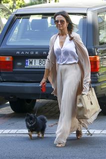 Kinga Rusin feet photo thumbnail