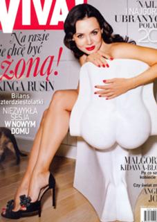 Kinga Rusin feet photo thumbnail