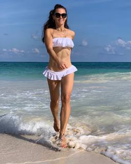 Kinga Rusin feet photo thumbnail