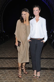 Kinga Rusin feet photo thumbnail