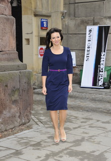 Kinga Rusin feet photo thumbnail