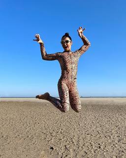 Kinga Rusin feet photo thumbnail