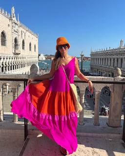 Kinga Rusin feet photo thumbnail