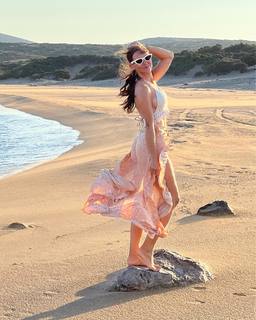 Kinga Rusin feet photo thumbnail