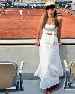 Kinga Rusin feet photo thumbnail