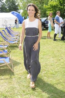 Kinga Rusin feet photo thumbnail