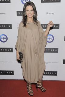 Kinga Rusin feet photo thumbnail