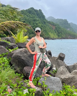 Kinga Rusin feet photo thumbnail