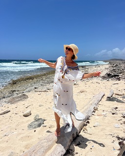 Kinga Rusin feet photo thumbnail