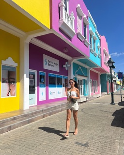 Kinga Rusin feet photo thumbnail