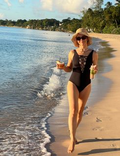 Kinga Rusin feet photo thumbnail