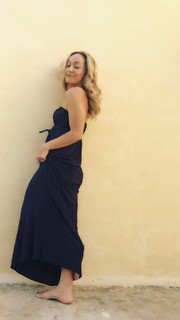 Kino MacGregor feet photo thumbnail