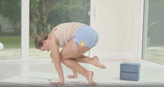 Kino MacGregor feet photo thumbnail
