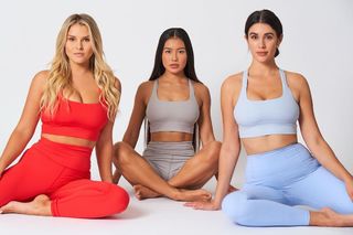 Kinsey Wolanski feet photo thumbnail