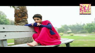 Kinza Hashmi feet photo thumbnail