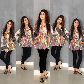 Kinza Hashmi feet photo thumbnail