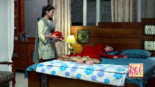 Kinza Hashmi feet photo thumbnail