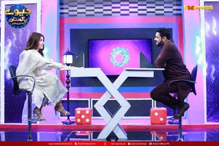 Kinza Hashmi feet photo thumbnail