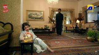 Kinza Hashmi feet photo thumbnail