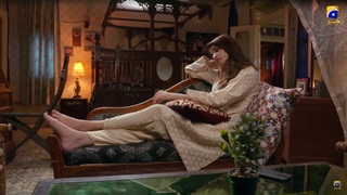 Kinza Hashmi feet photo thumbnail