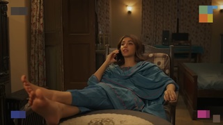 Kinza Hashmi feet photo thumbnail