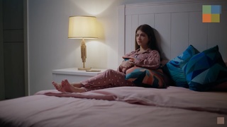 Kinza Hashmi feet photo thumbnail