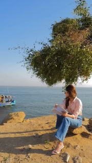 Kinza Hashmi feet photo thumbnail