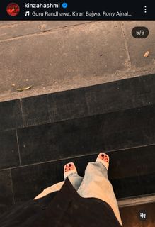 Kinza Hashmi feet photo thumbnail