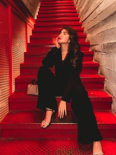 Kinza Hashmi feet photo 4