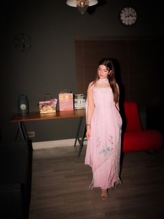 Kinza Hashmi feet photo 1