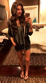 Kira Kosarin feet photo thumbnail