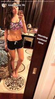 Kira Kosarin feet photo thumbnail