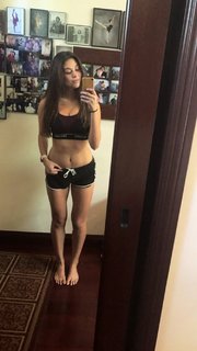 Kira Kosarin feet photo thumbnail