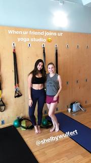Kira Kosarin feet photo thumbnail