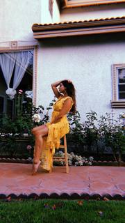 Kira Kosarin feet photo thumbnail
